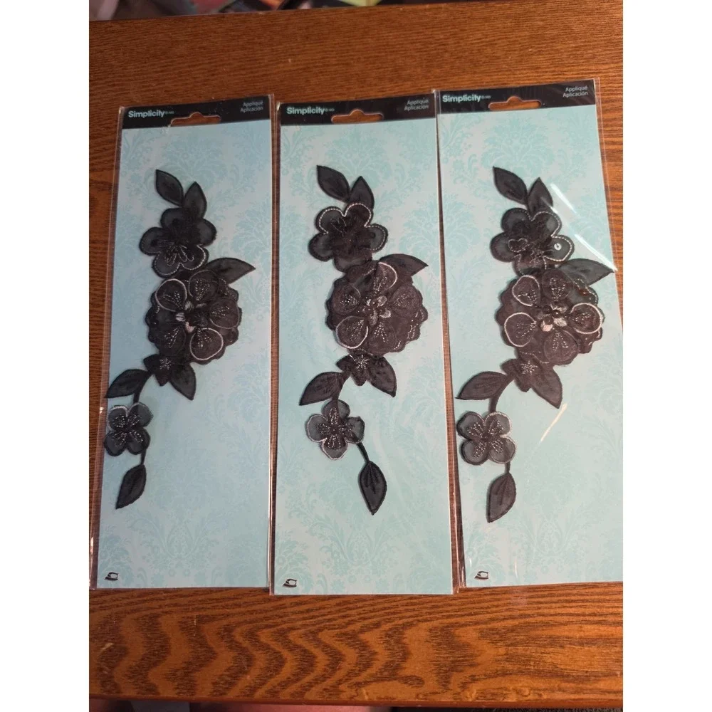 Simplicity‎ Embroidered 3D Applique Black Floral Lace Lot Of 3